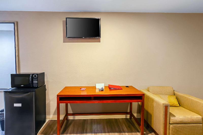 חדר סטנדרט עם מיטת קינג, Doubletree By Hilton Palmdale, Ca