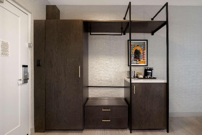 חדר סטנדרט עם מיטת קינג, Doubletree By Hilton Palmdale, Ca