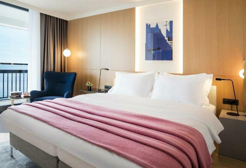 Cameră Deluxe cu Vedere la Mare cu Balcon, Excelsior