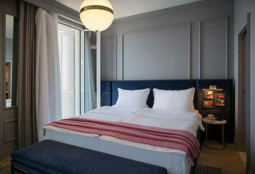 带1个卧室和海景的豪华别墅, Excelsior