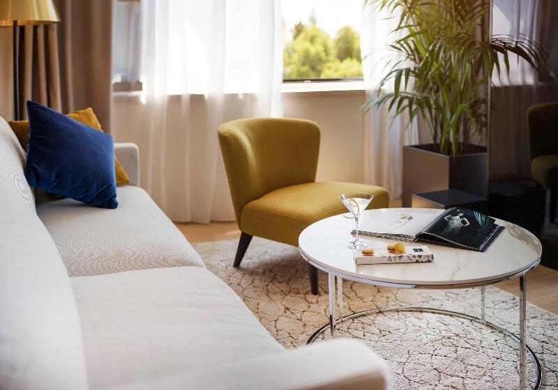 带海景的行政套房, Excelsior