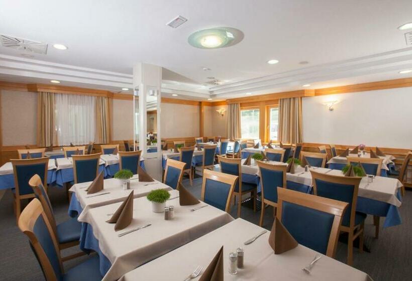 اتاق استاندارد با بالکن, Jezero