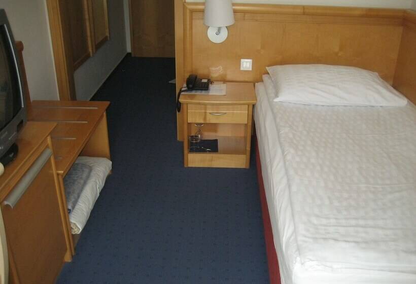 اتاق سوپریور یک تخته, Jezero