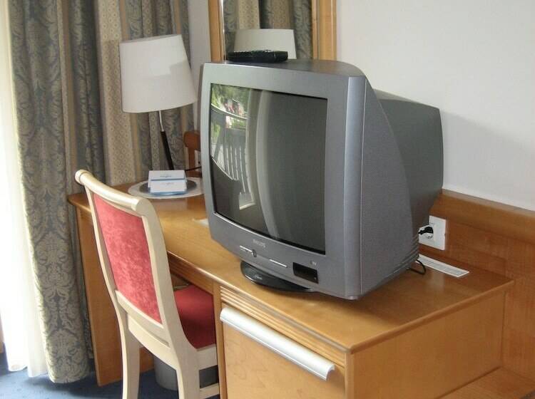 اتاق سوپریور یک تخته, Jezero