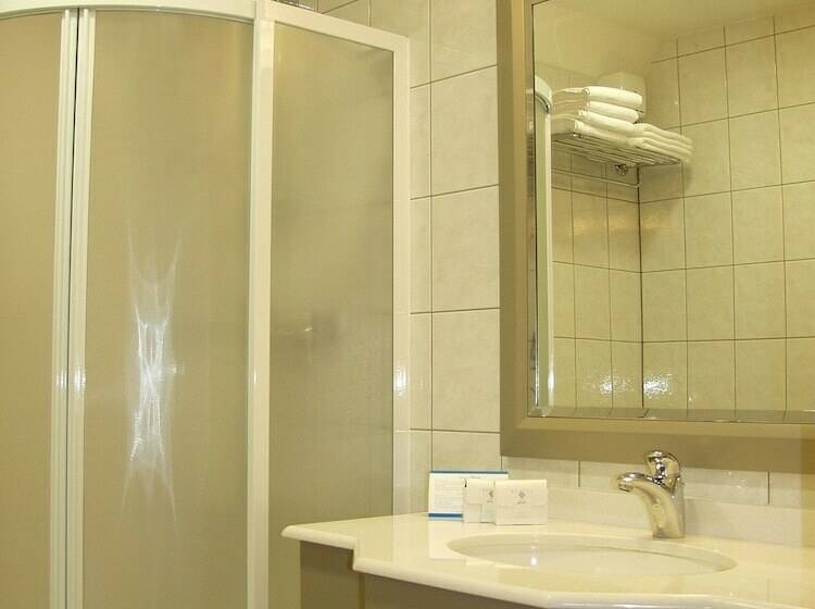 اتاق سوپریور یک تخته, Jezero