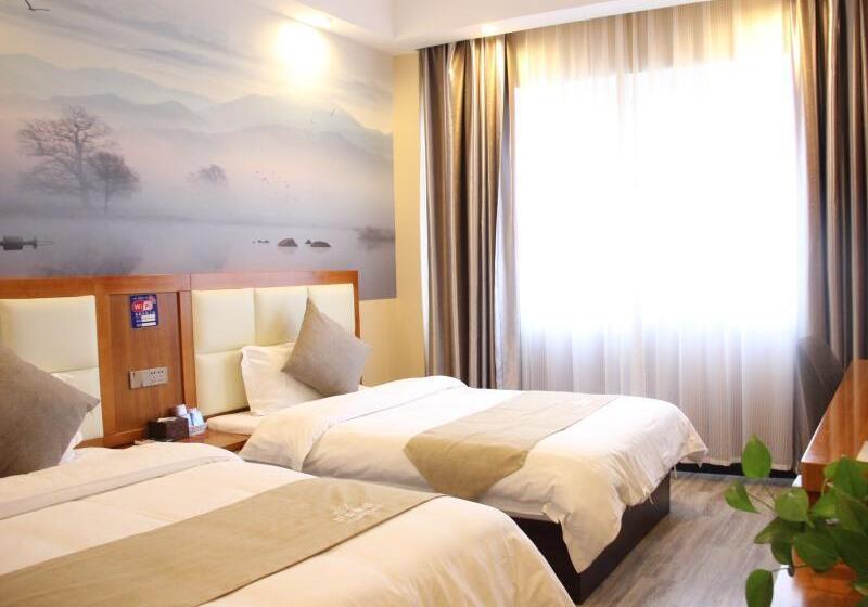 스탠다드 룸, Katarina