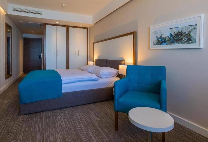 수피리어 룸 바다 전망, Katarina