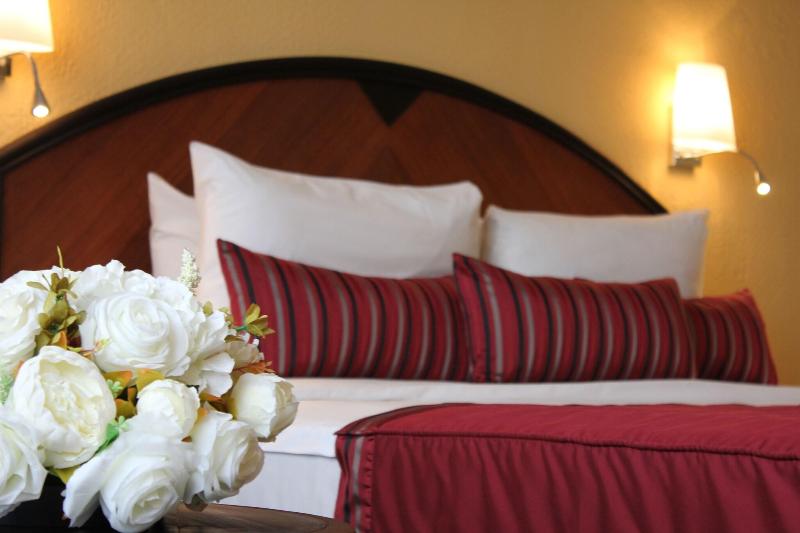 高级大房间, Memling