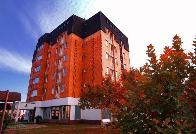 1 Bedroom Apartment with Balcony, Slavonija