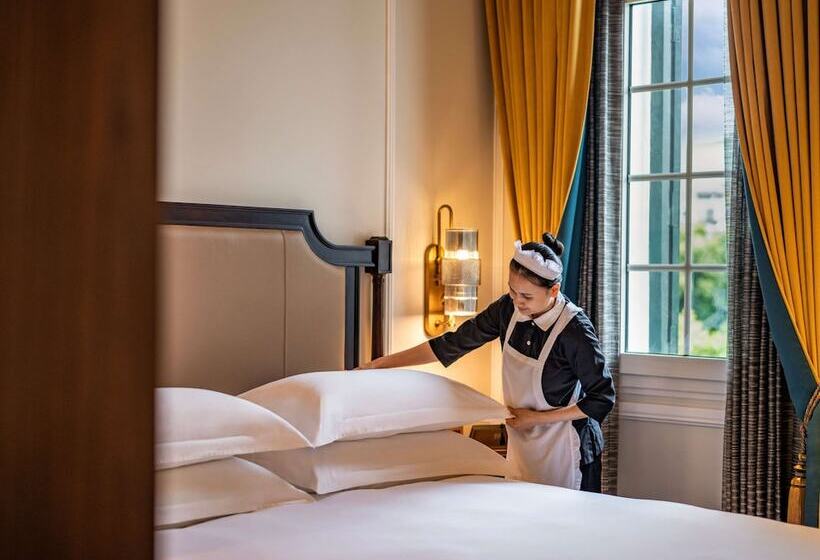 デラックスルーム, Sofitel Legend Metropole Hanoi