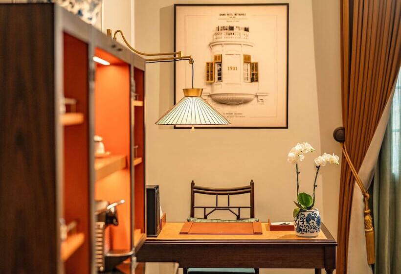 デラックスルーム, Sofitel Legend Metropole Hanoi