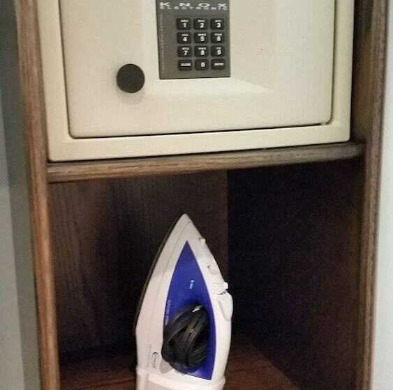 高级大房间, The Belvedere