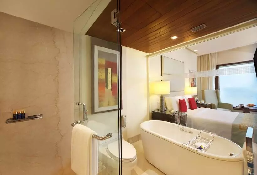 デラックスルーム, The Oberoi Mumbai