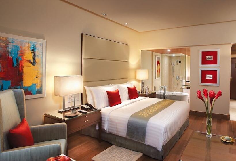 Номер Deluxe, The Oberoi Mumbai