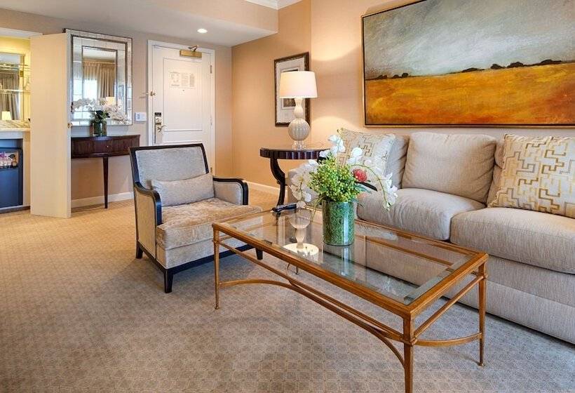 디럭스 스위트, The Townsend