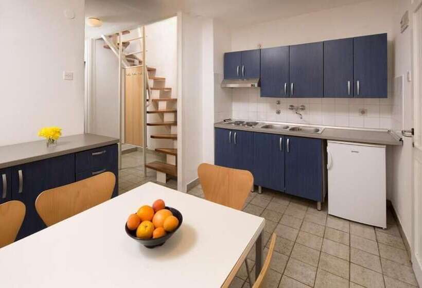 침실 1개 아파트, Lanterna Resort