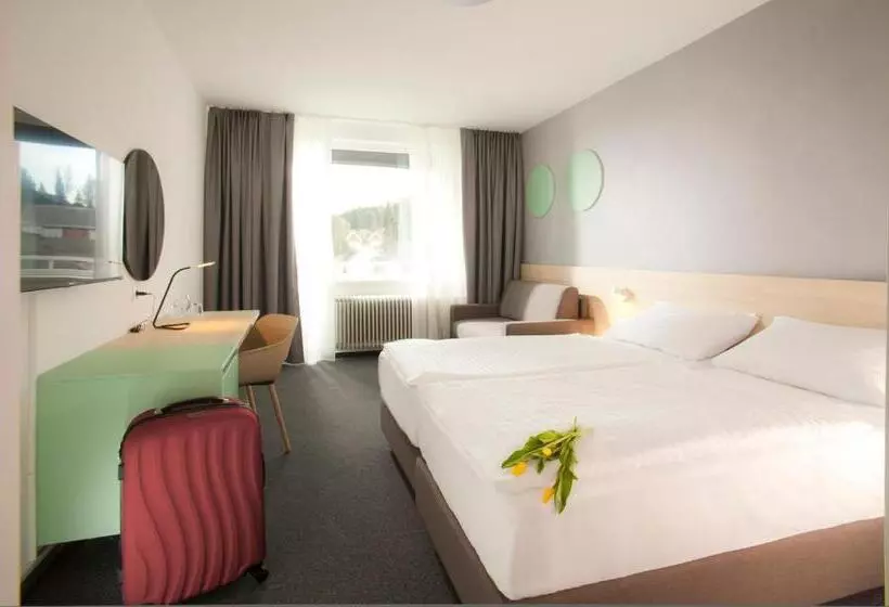 プールの見えるスーペリアルーム, Terme Topolsica Hotel Vesna
