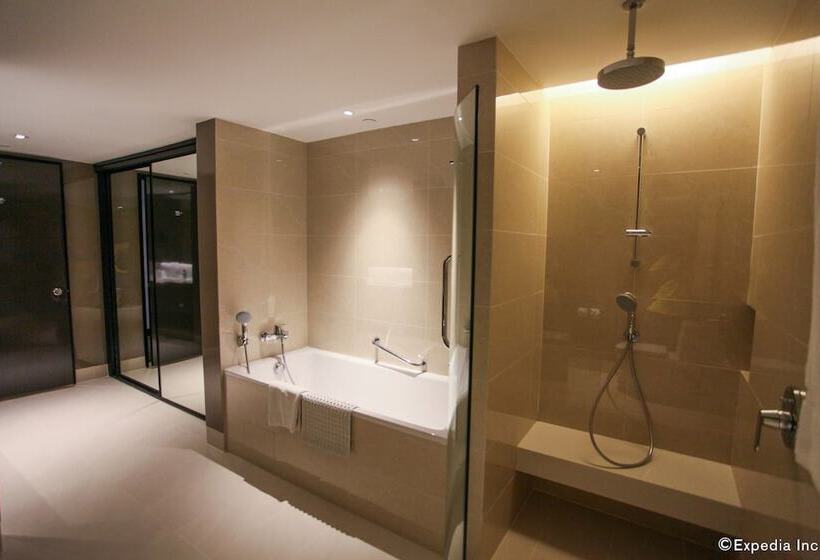 سوئیت پریمیوم, Concorde Hotel Singapore