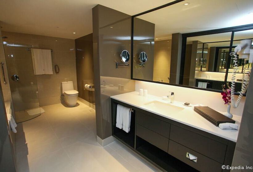 سوئیت پریمیوم, Concorde Hotel Singapore