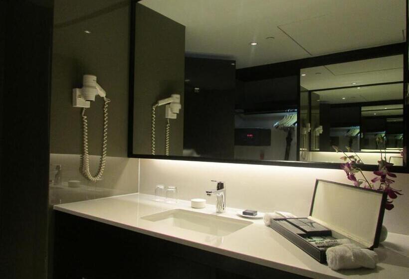 سوئیت پرزیدنت, Concorde Hotel Singapore