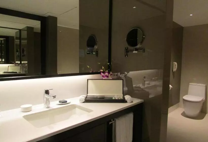 سوئیت پرزیدنت, Concorde Hotel Singapore