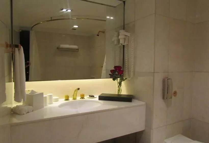 سوئیت پرزیدنت, Concorde Hotel Singapore