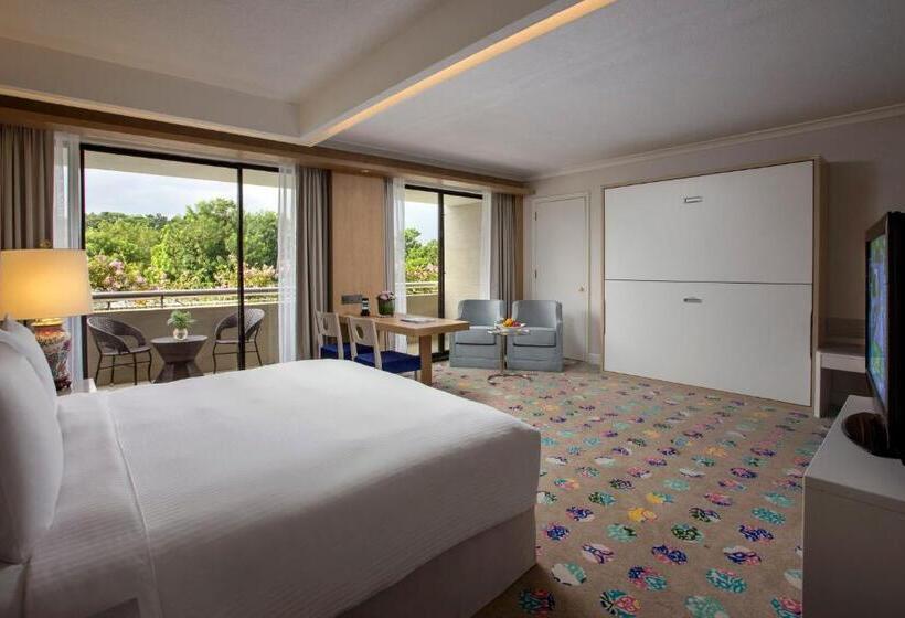 اتاق خانوادگی, Concorde Hotel Singapore