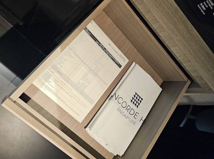 اتاق لوکس, Concorde Hotel Singapore