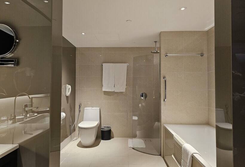 سوئیت پریمیوم, Concorde Hotel Singapore