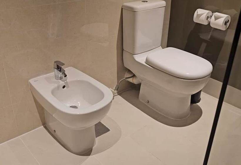 اتاق خانوادگی, Concorde Hotel Singapore