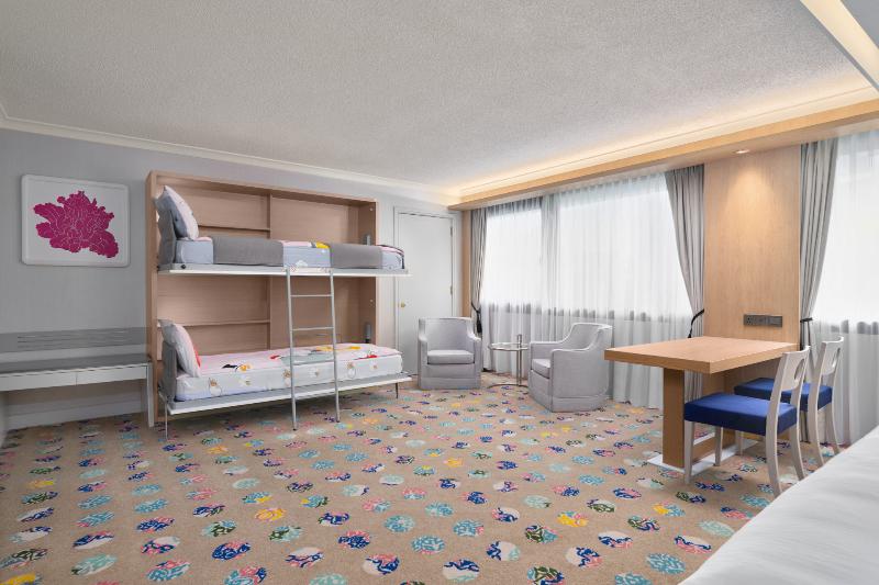 اتاق خانوادگی, Concorde Hotel Singapore