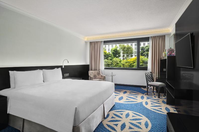 اتاق لوکس سه تخته, Concorde Hotel Singapore