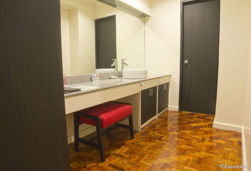 استودیوی استاندارد, Copacabana Apartment