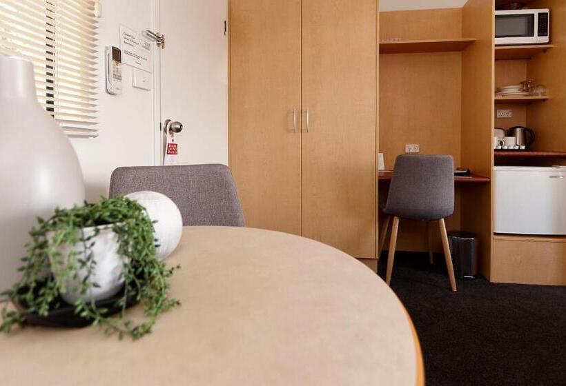 标准间, Elphin Serviced Apartments