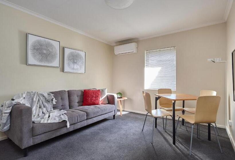 带2个卧室的公寓, Elphin Serviced Apartments