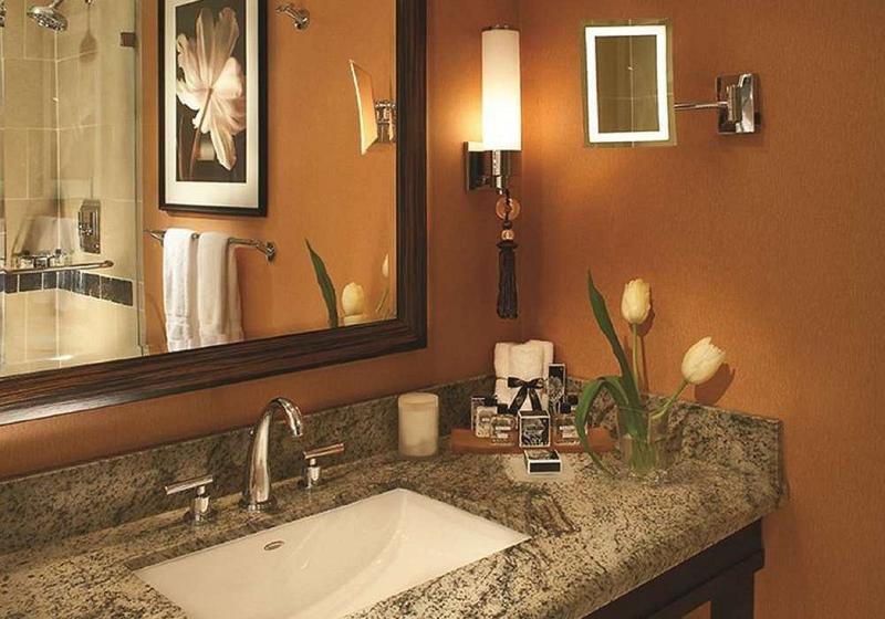 חדר סטנדרט, Adhara Express