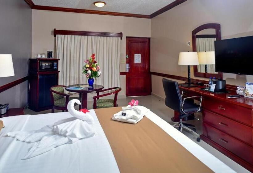 غرفة بريميوم, Best Western Plus Belize Biltmore Plaza
