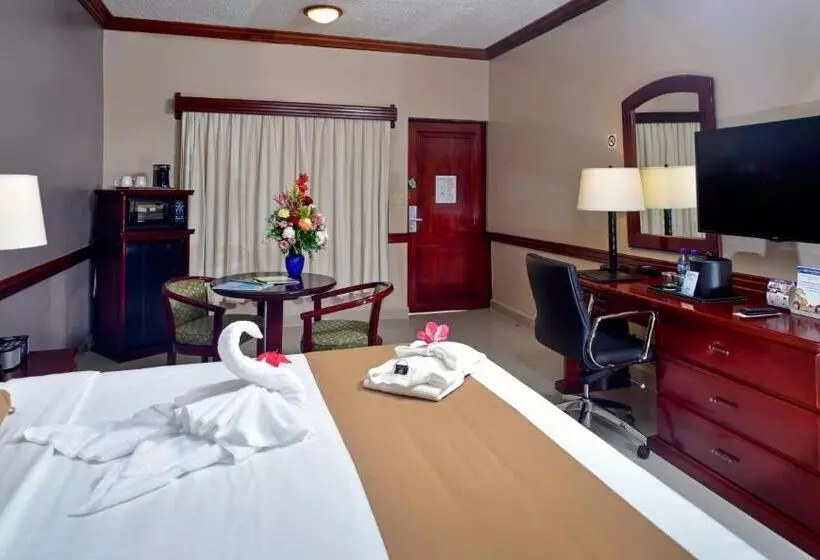 プレミアムルーム, Best Western Plus Belize Biltmore Plaza