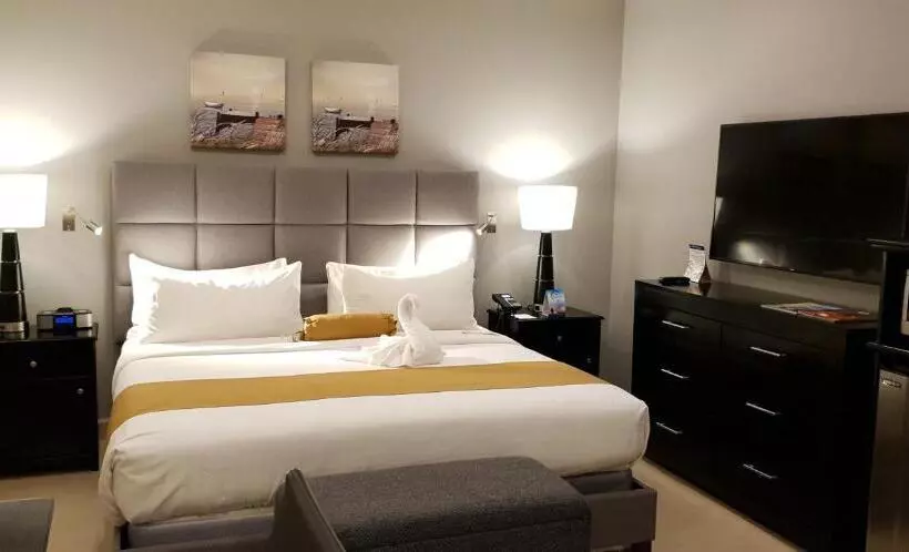プレミアムルーム, Best Western Plus Belize Biltmore Plaza