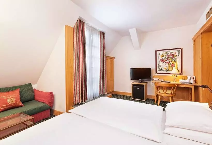 コンフォートルーム, Best Western Premier Grand Hotel Russischer Hof