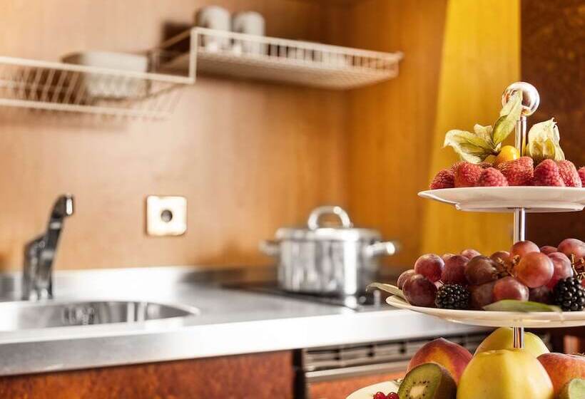 Люкс, Best Western Premier Grand Hotel Russischer Hof