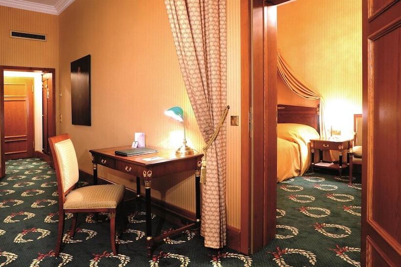 סוויטה, Best Western Premier Grand Hotel Russischer Hof