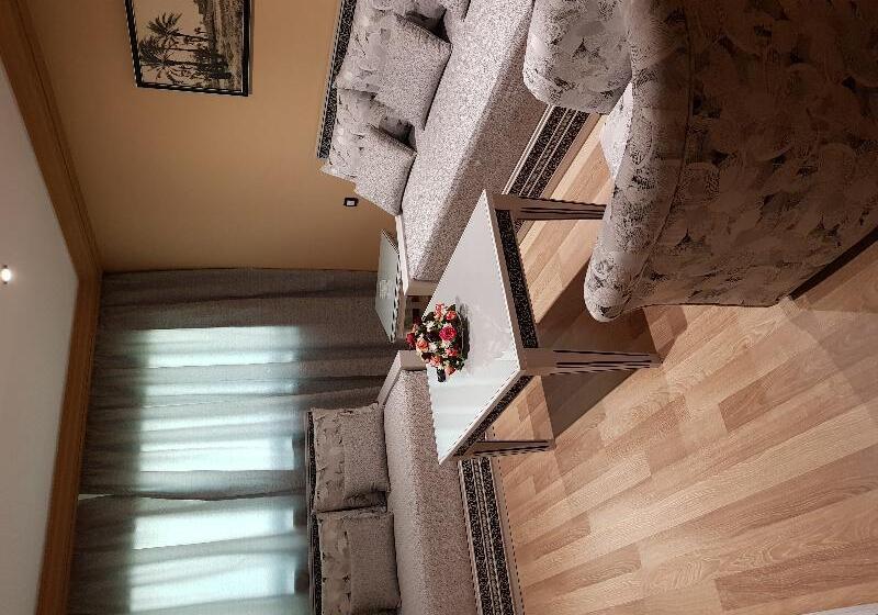 جناح جونيور, El Oumnia Puerto & Spa