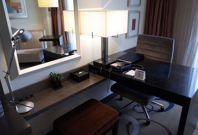 Номер Клуб, Grand Prince Hotel Shin Takanawa