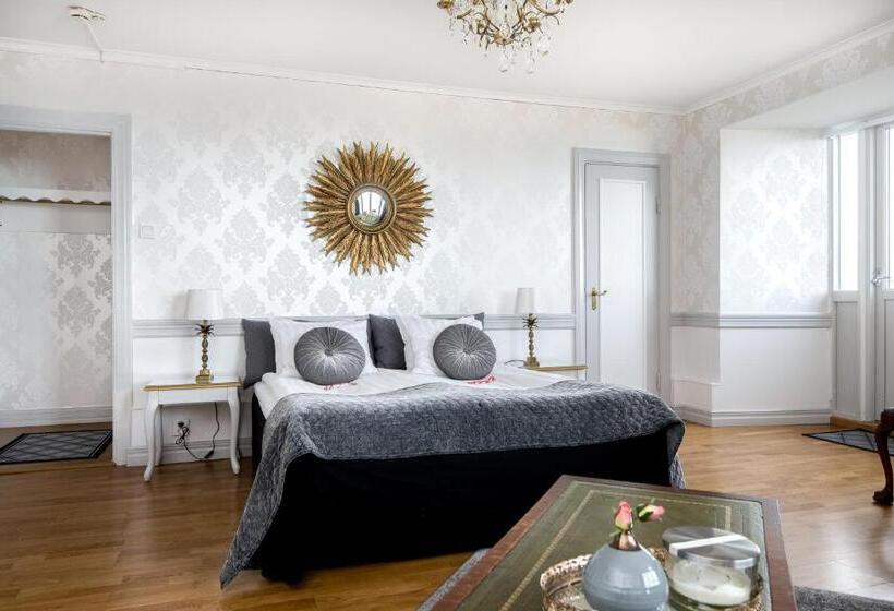 발코니가 있는 스위트, Gyllene Uttern