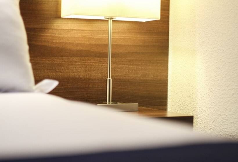 اتاق استاندارد, Holiday Inn Express Amiens, An Ihg