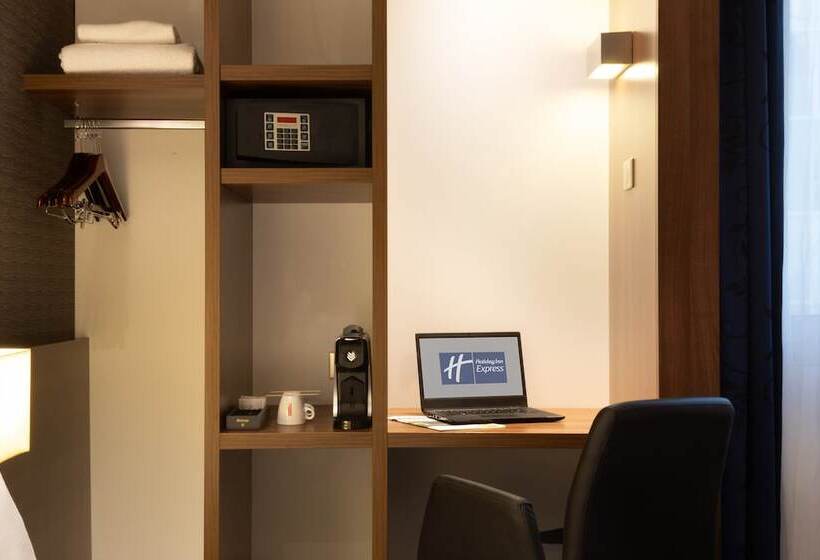 Номер Стандарт, Holiday Inn Express Amiens, An Ihg