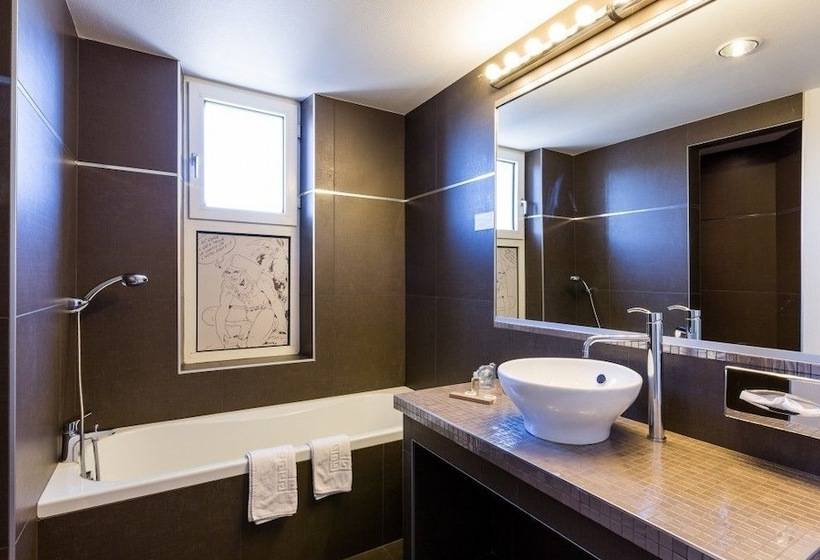 غرفة برستيج, Hôtel Radio   Teritoria