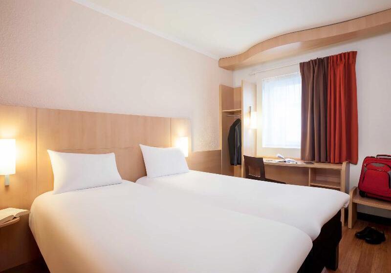 スタンダードルーム, Ibis Maine Montparnasse