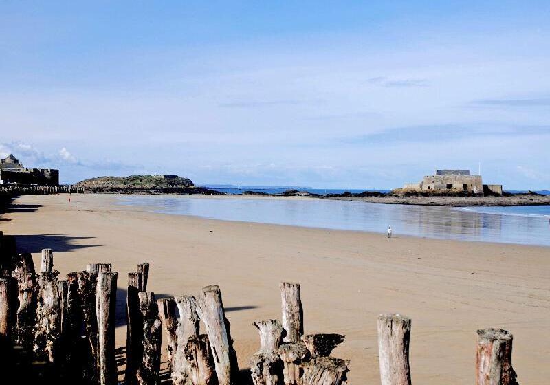 オーシャンビュースタンダードルーム, Ibis Saint Malo Plage